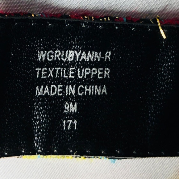 🆕Guess Floral Brocade Chunky Heel Sandal Size 9 - Picture 5 of 8